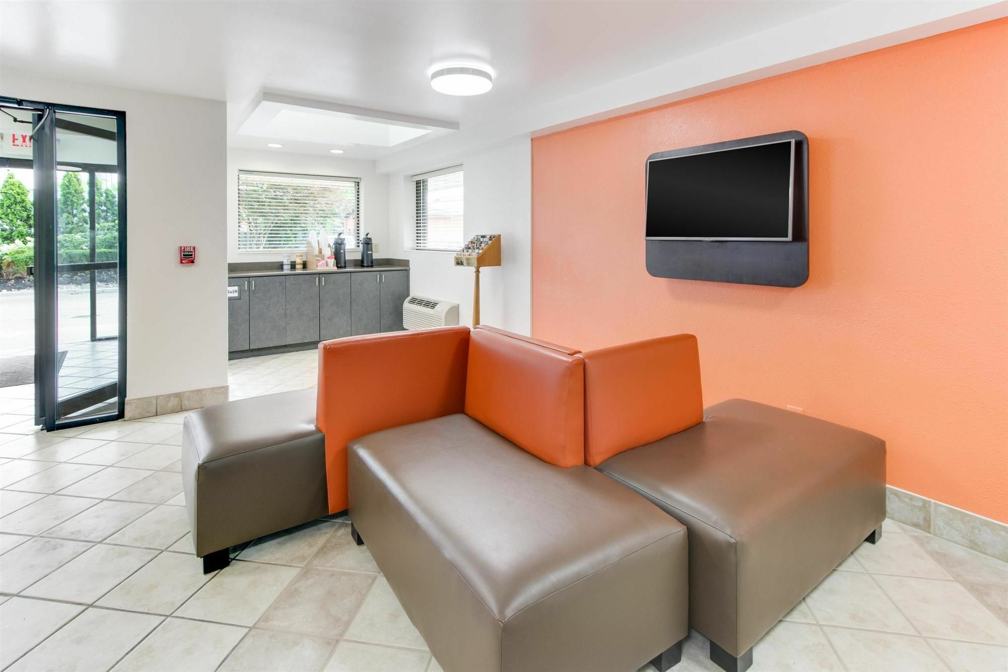 Red Roof Inn Plus+ Columbus - וורת'ינגטון מראה חיצוני תמונה