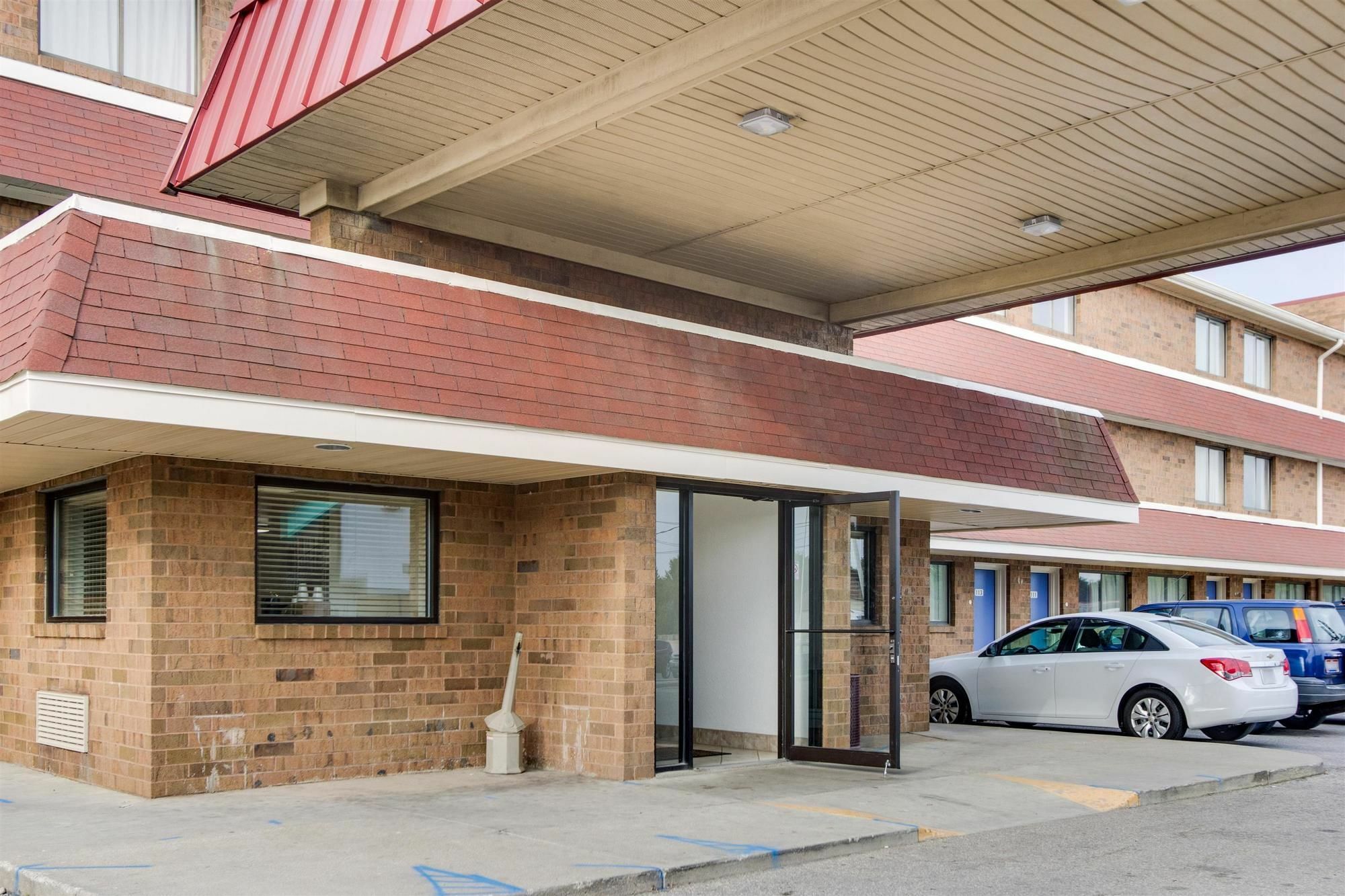 Red Roof Inn Plus+ Columbus - וורת'ינגטון מראה חיצוני תמונה