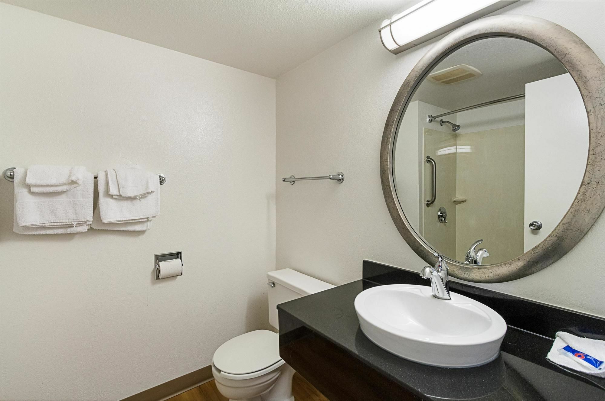 Red Roof Inn Plus+ Columbus - וורת'ינגטון מראה חיצוני תמונה